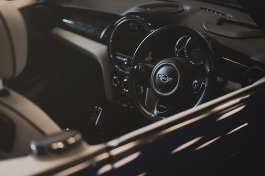 pulizia interni auto a domicilio