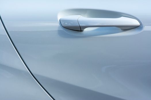 come pulire auto nuova