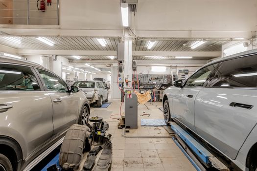 riparazione danni grandine auto